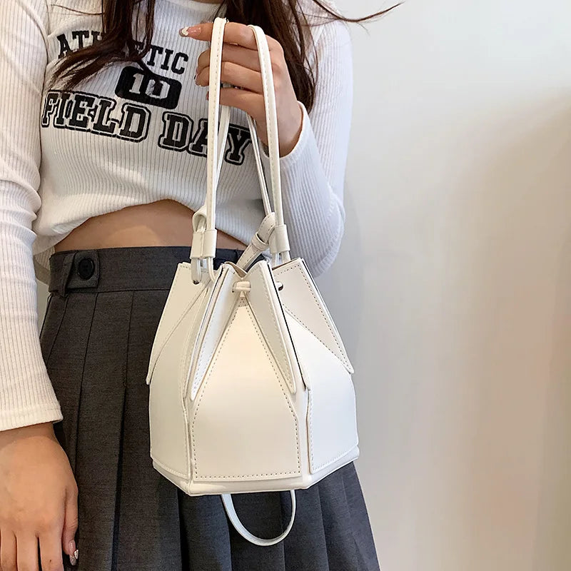 Virella Bucket Bag