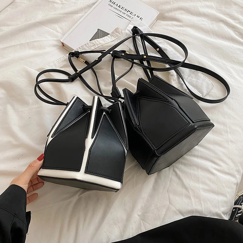 Virella Bucket Bag