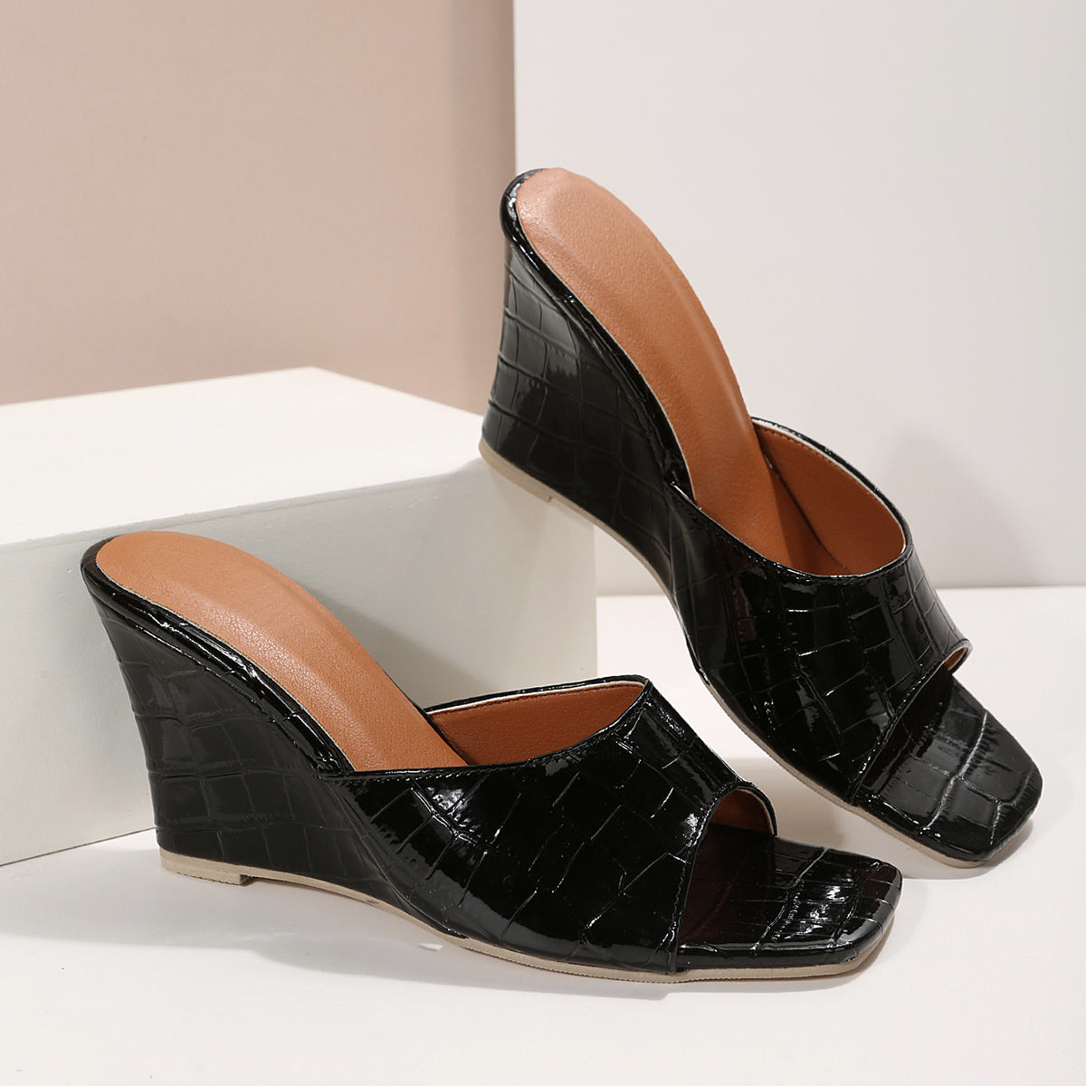 Clay Shore Wedges
