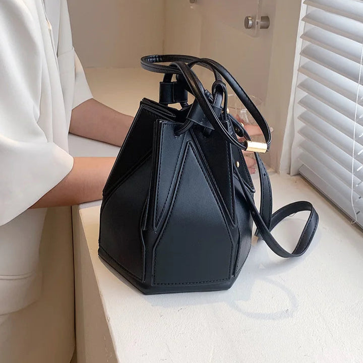 Virella Bucket Bag