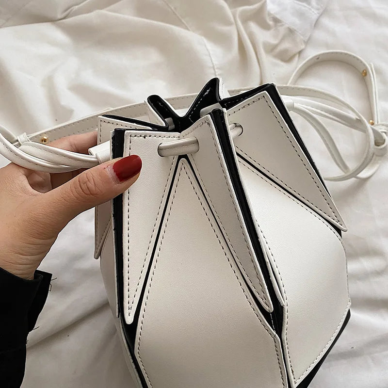 Virella Bucket Bag