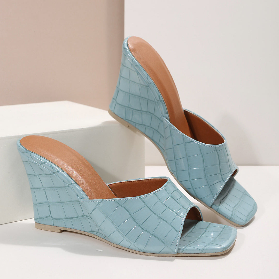 Clay Shore Wedges