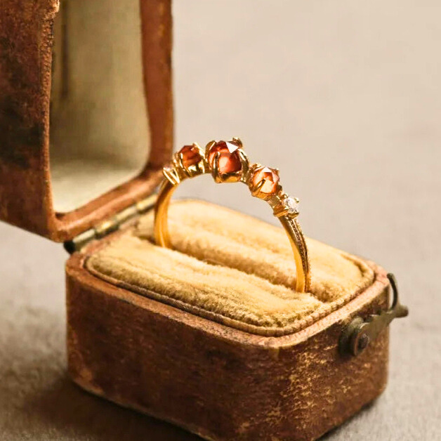 Velora Amber Ring
