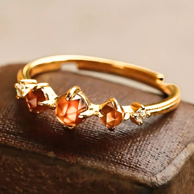 Velora Amber Ring